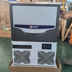 100公斤实验室制冰机发往武汉高校